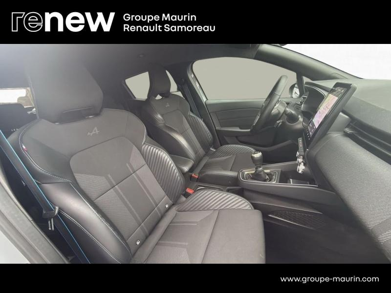 Photo 18 de l’annonce de RENAULT Clio d’occasion à vendre à SAMOREAU