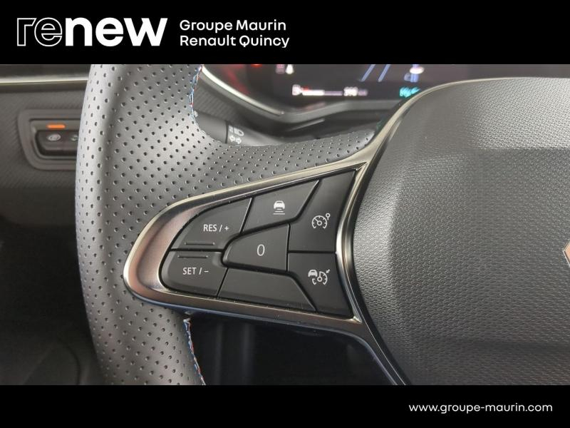 Photo 13 de l’annonce de RENAULT Clio d’occasion à vendre à QUINCY-SOUS-SÉNART