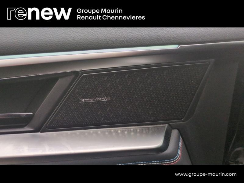 Photo 16 de l’annonce de RENAULT  d’occasion à vendre à CHENNEVIÈRES-SUR-MARNE