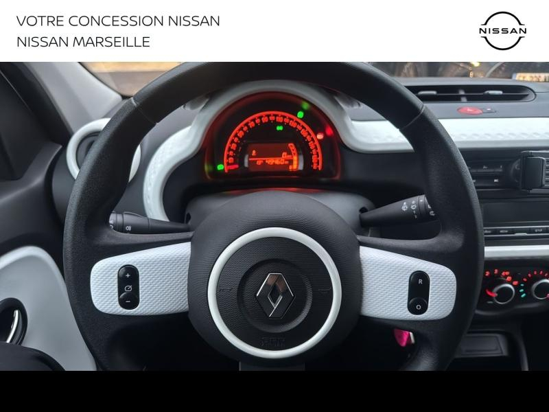 Photo 8 de l’annonce de RENAULT Twingo d’occasion à vendre à MARSEILLE