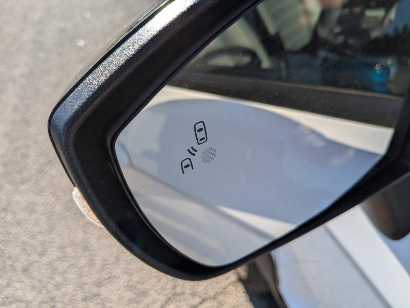 Photo 13 de l’annonce de FORD EcoSport d’occasion à vendre à DRAGUIGNAN