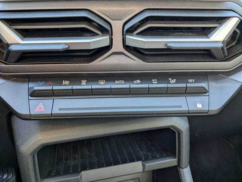 Photo 19 de l’annonce de DACIA Duster d’occasion à vendre à DRAGUIGNAN