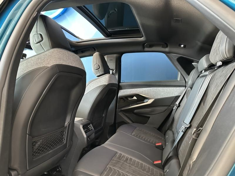 Photo 16 de l’annonce de PEUGEOT 3008 d’occasion à vendre à ORANGE