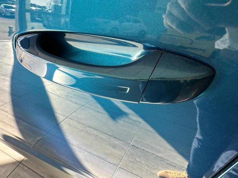 Photo 18 de l’annonce de PEUGEOT 3008 d’occasion à vendre à ORANGE