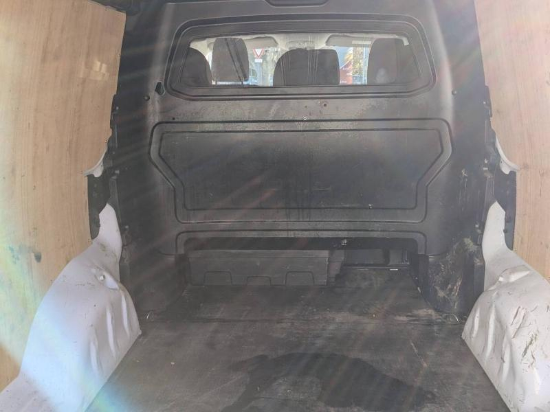 Photo 8 de l’annonce de TOYOTA ProAce VUL d’occasion à vendre à AIX-EN-PROVENCE