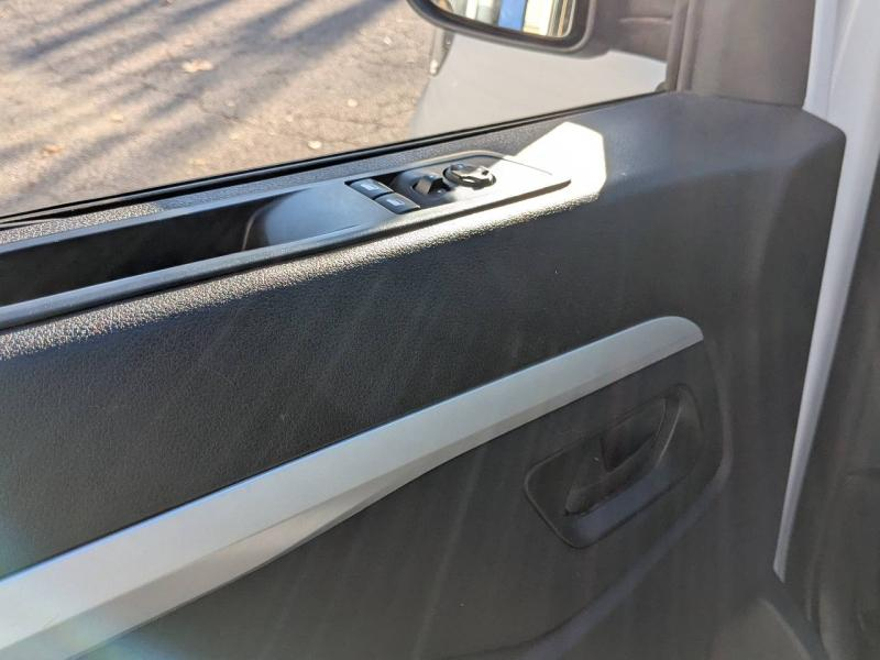 Photo 10 de l’annonce de TOYOTA ProAce VUL d’occasion à vendre à AIX-EN-PROVENCE