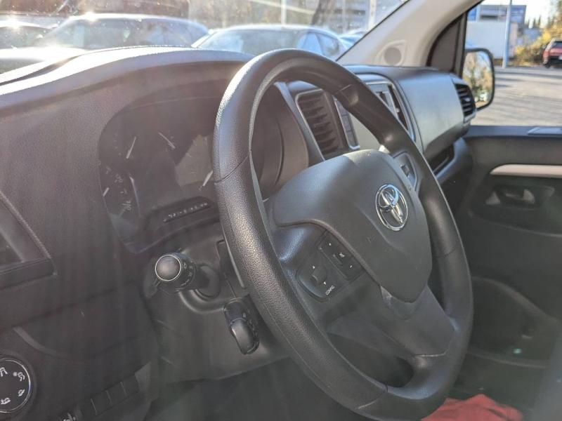 Photo 12 de l’annonce de TOYOTA ProAce VUL d’occasion à vendre à AIX-EN-PROVENCE