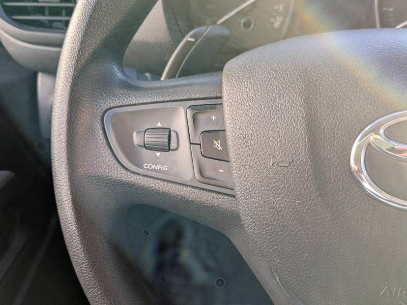 Photo 14 de l’annonce de TOYOTA ProAce VUL d’occasion à vendre à AIX-EN-PROVENCE