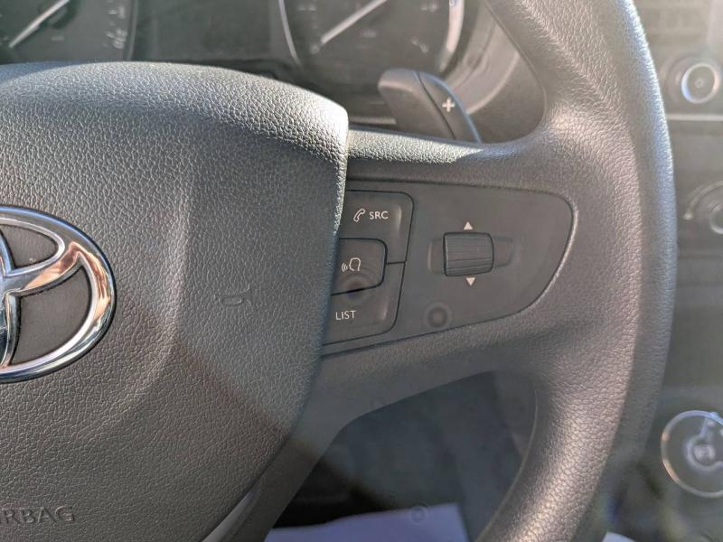 Photo 15 de l’annonce de TOYOTA ProAce VUL d’occasion à vendre à AIX-EN-PROVENCE