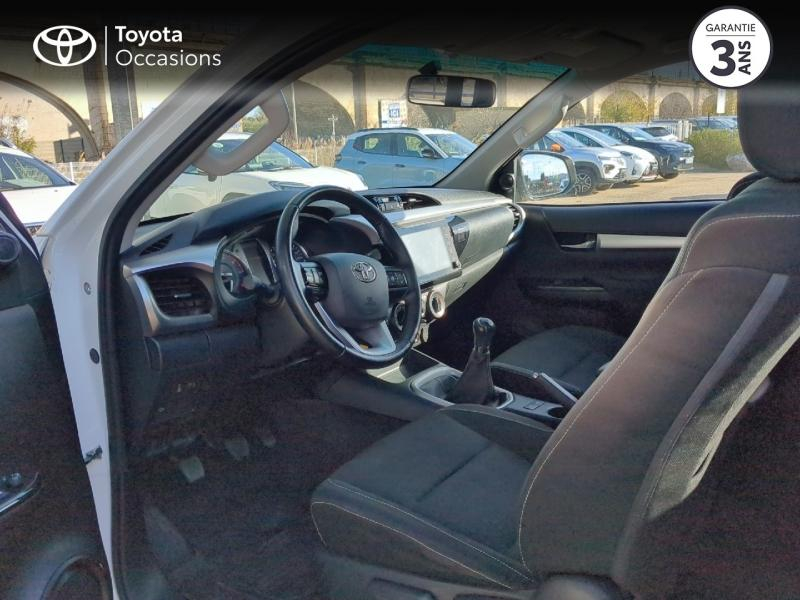Photo 11 de l’annonce de TOYOTA Hilux VUL d’occasion à vendre à ARLES