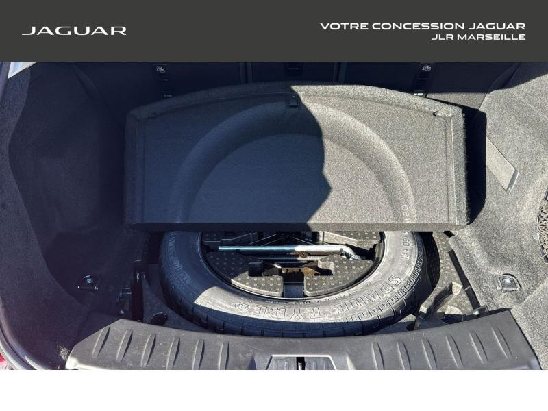 Photo 8 de l’annonce de JAGUAR E-Pace d’occasion à vendre à MARSEILLE