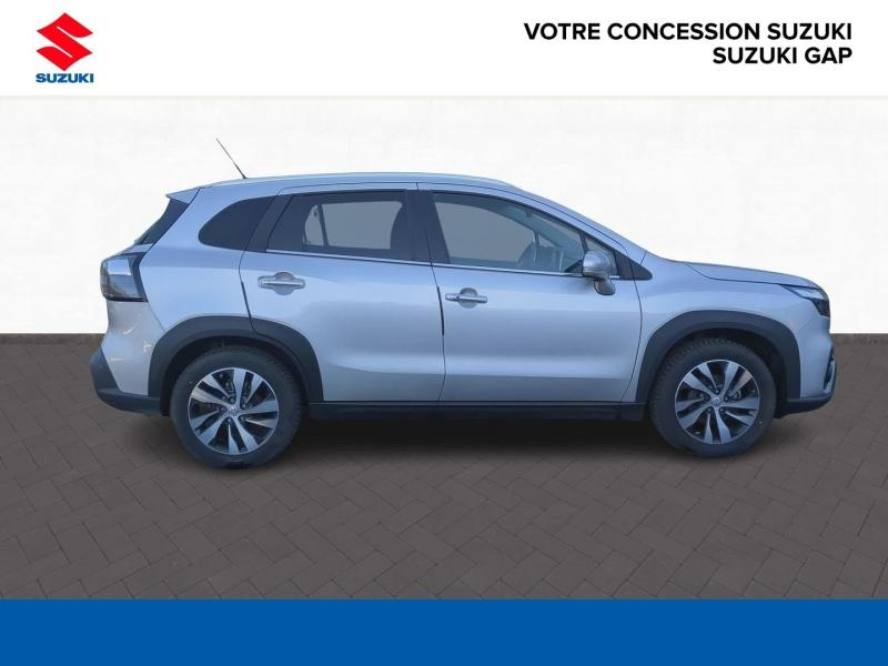 Photo 4 de l’annonce de SUZUKI SX4 S-Cross d’occasion à vendre à GAP