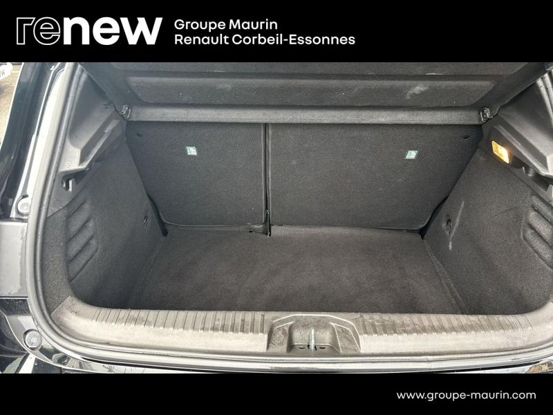 Photo 17 de l’annonce de RENAULT Clio d’occasion à vendre à CORBEIL-ESSONNES