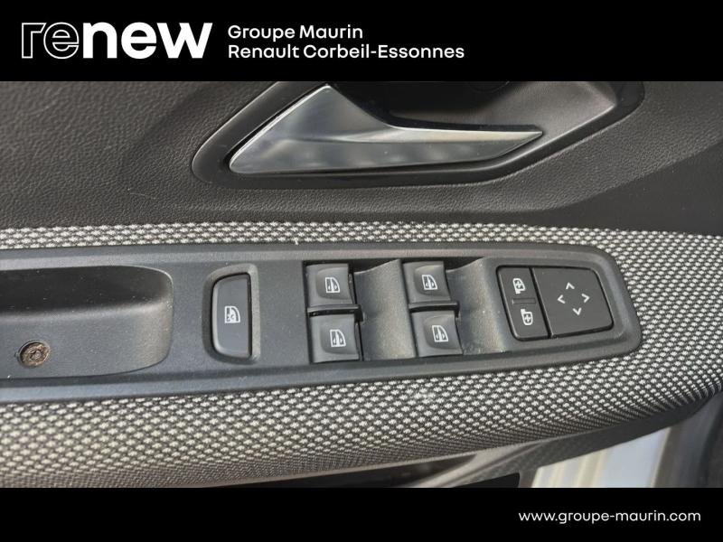 Photo 16 de l’annonce de DACIA Jogger d’occasion à vendre à CORBEIL-ESSONNES