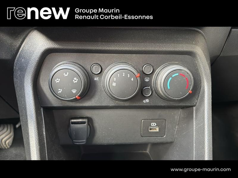 Photo 20 de l’annonce de DACIA Jogger d’occasion à vendre à CORBEIL-ESSONNES