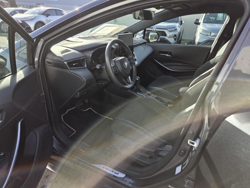 Photo 12 de l’annonce de TOYOTA Corolla Touring Spt d’occasion à vendre à CHARMEIL