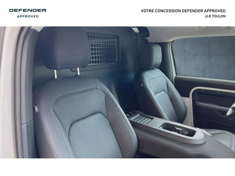 Photo 18 de l’annonce de LAND-ROVER Defender d’occasion à vendre à LA GARDE