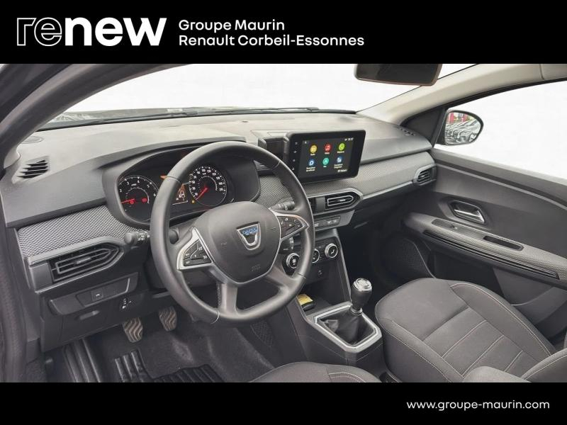 Photo 10 de l’annonce de DACIA Jogger d’occasion à vendre à CORBEIL-ESSONNES