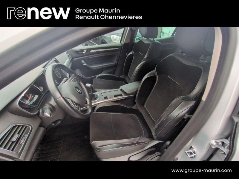 Photo 10 de l’annonce de RENAULT Megane d’occasion à vendre à CHENNEVIÈRES-SUR-MARNE