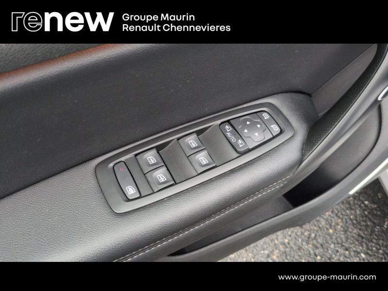 Photo 14 de l’annonce de RENAULT Megane d’occasion à vendre à CHENNEVIÈRES-SUR-MARNE