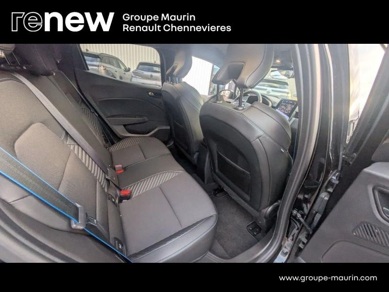 Photo 18 de l’annonce de RENAULT Clio d’occasion à vendre à CHENNEVIÈRES-SUR-MARNE