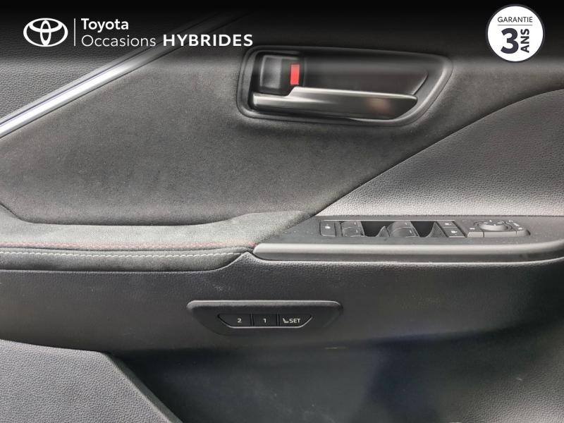 Photo 18 de l’annonce de TOYOTA C-HR d’occasion à vendre à AUBIÈRE