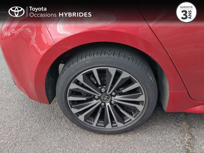 Photo 16 de l’annonce de TOYOTA Corolla d’occasion à vendre à AUBIÈRE