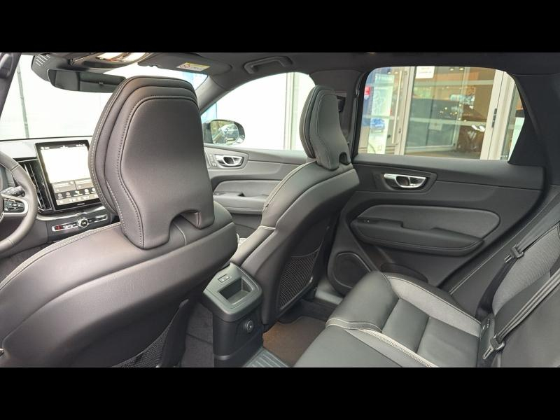 Photo 18 de l’annonce de VOLVO XC60 d’occasion à vendre à AIX-EN-PROVENCE