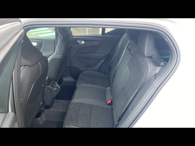 Photo 6 de l’annonce de VOLVO XC40 d’occasion à vendre à FRÉJUS