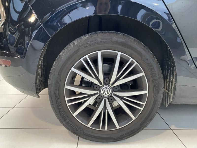 Photo 5 de l’annonce de VOLKSWAGEN Golf Sportsvan d’occasion à vendre à PAYS DE GEX