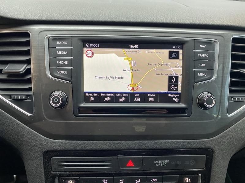 Photo 15 de l’annonce de VOLKSWAGEN Golf Sportsvan d’occasion à vendre à PAYS DE GEX