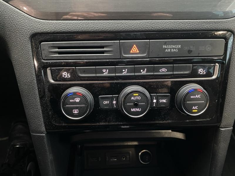 Photo 17 de l’annonce de VOLKSWAGEN Golf Sportsvan d’occasion à vendre à PAYS DE GEX