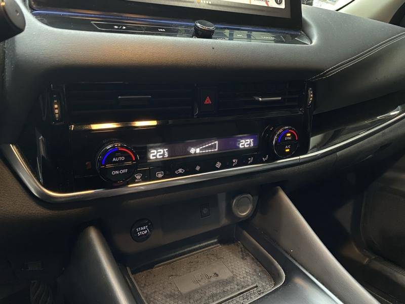 Photo 15 de l’annonce de NISSAN Qashqai d’occasion à vendre à PAYS DE GEX