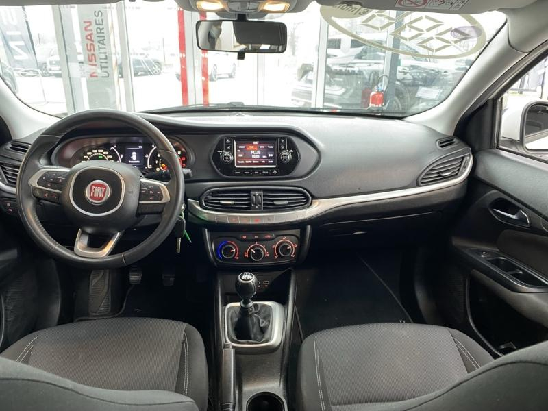 Photo 9 de l’annonce de FIAT Tipo d’occasion à vendre à PAYS DE GEX