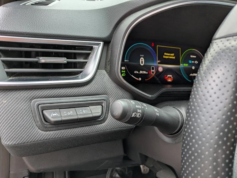 Photo 7 de l’annonce de RENAULT Clio d’occasion à vendre à MANOSQUE