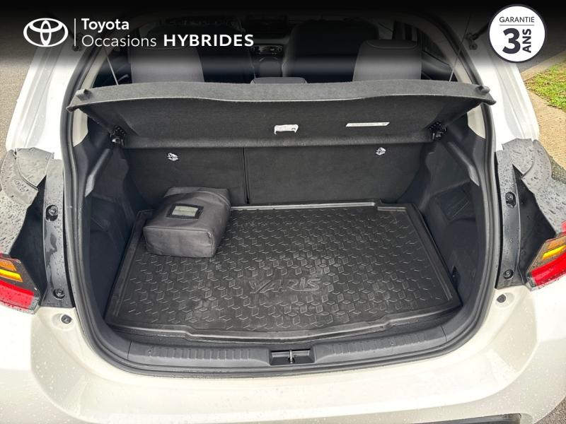 Photo 10 de l’annonce de TOYOTA Yaris d’occasion à vendre à LATTES