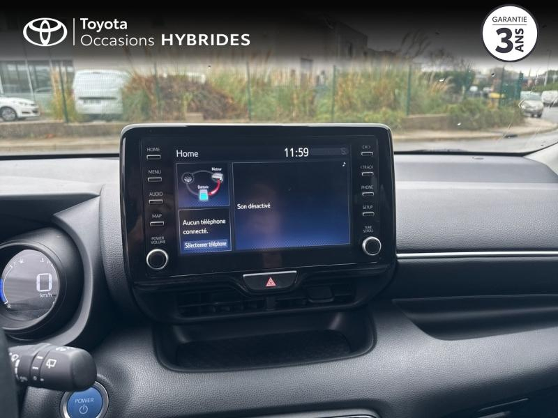 Photo 15 de l’annonce de TOYOTA Yaris d’occasion à vendre à LATTES