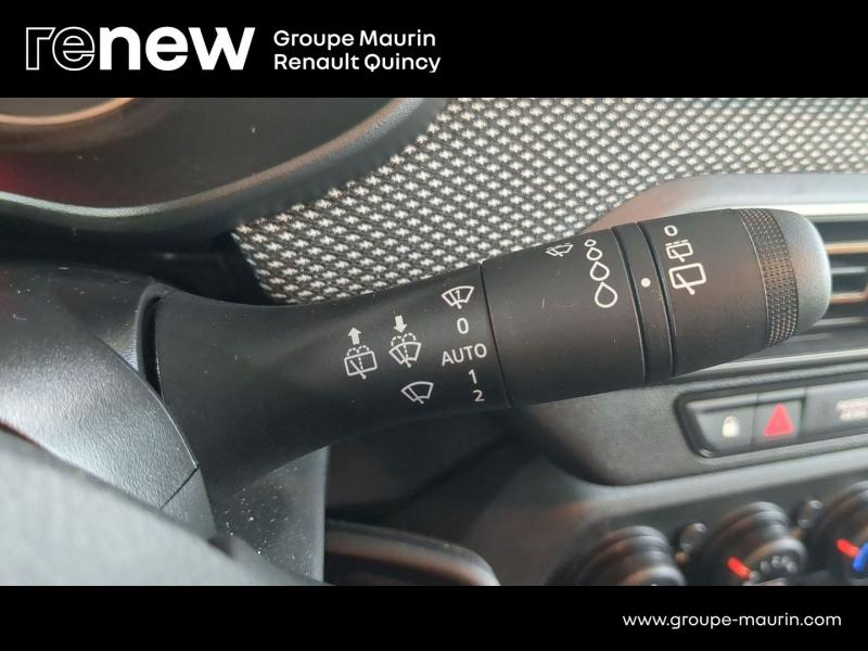 Photo 16 de l’annonce de DACIA Sandero d’occasion à vendre à QUINCY-SOUS-SÉNART