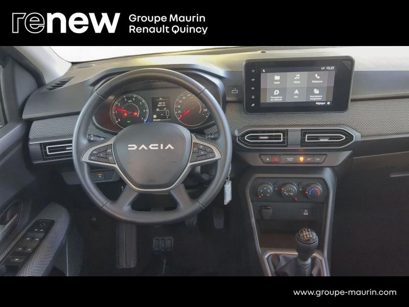 Photo 13 de l’annonce de DACIA Sandero d’occasion à vendre à QUINCY-SOUS-SÉNART