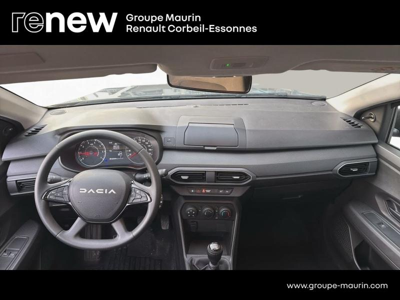 Photo 13 de l’annonce de DACIA Jogger d’occasion à vendre à CORBEIL-ESSONNES