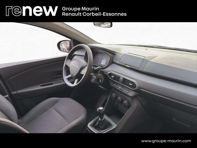 Photo 18 de l’annonce de DACIA Jogger d’occasion à vendre à CORBEIL-ESSONNES