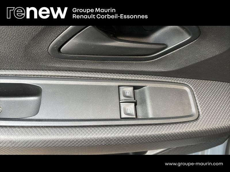 Photo 19 de l’annonce de DACIA Jogger d’occasion à vendre à CORBEIL-ESSONNES