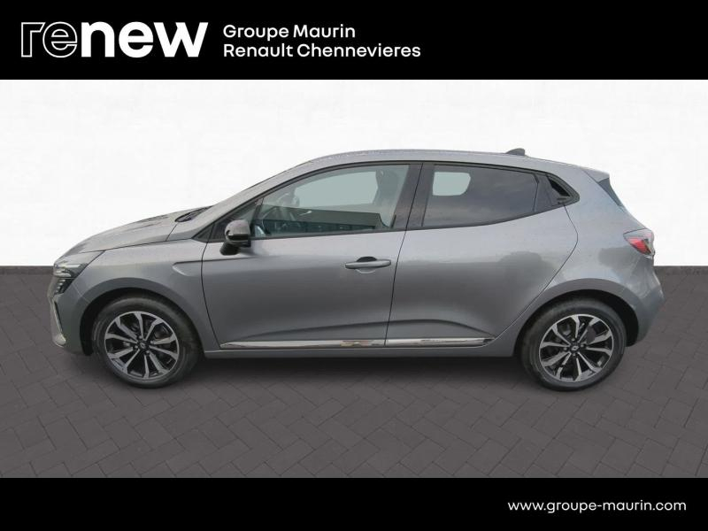 Photo 8 de l’annonce de RENAULT Clio d’occasion à vendre à CHENNEVIÈRES-SUR-MARNE