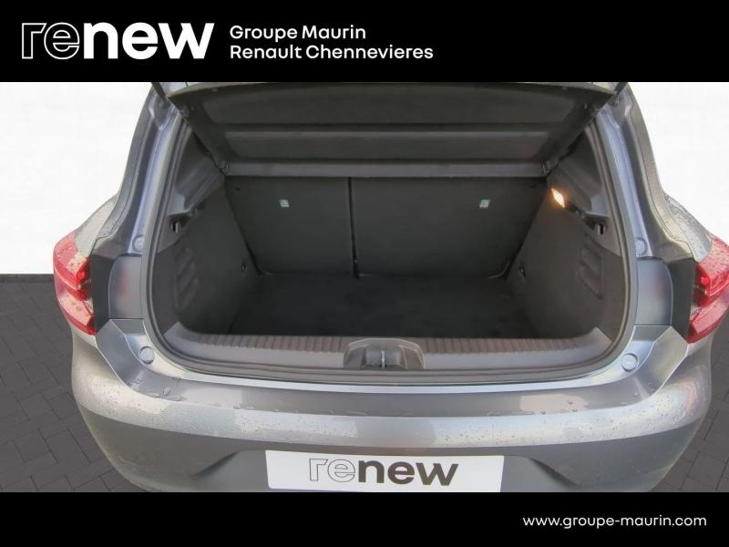 Photo 10 de l’annonce de RENAULT Clio d’occasion à vendre à CHENNEVIÈRES-SUR-MARNE