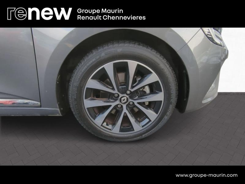 Photo 17 de l’annonce de RENAULT Clio d’occasion à vendre à CHENNEVIÈRES-SUR-MARNE