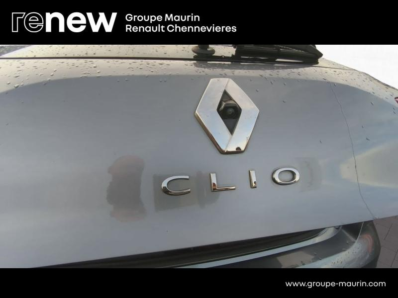 Photo 20 de l’annonce de RENAULT Clio d’occasion à vendre à CHENNEVIÈRES-SUR-MARNE