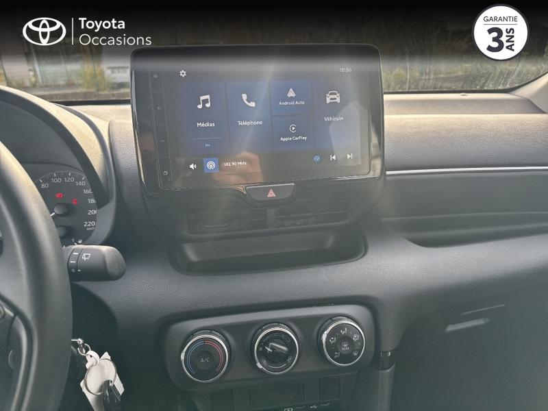 Photo 15 de l’annonce de TOYOTA Yaris d’occasion à vendre à LATTES