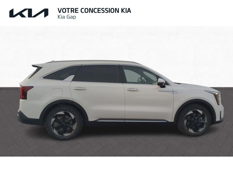 Photo 3 de l’annonce de KIA Sorento d’occasion à vendre à GAP