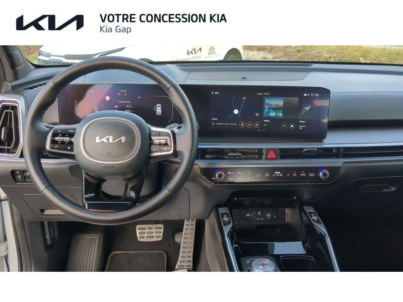 Photo 11 de l’annonce de KIA Sorento d’occasion à vendre à GAP