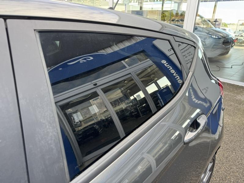 Photo 11 de l’annonce de FORD Fiesta d’occasion à vendre à NARBONNE